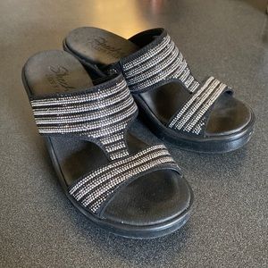 Skechers black sparkly slip on wedge sandals